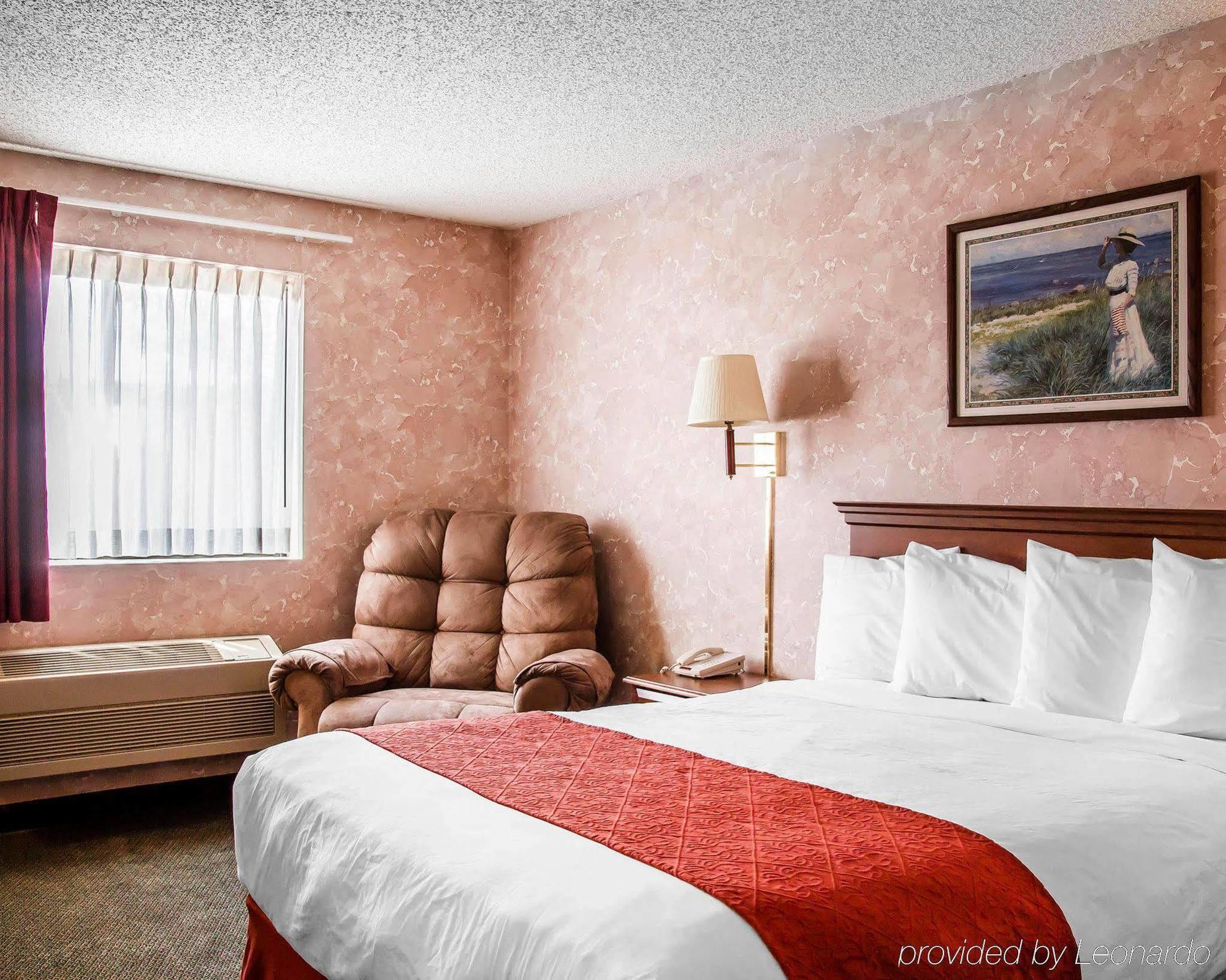 Econo Lodge Firestone Exterior photo