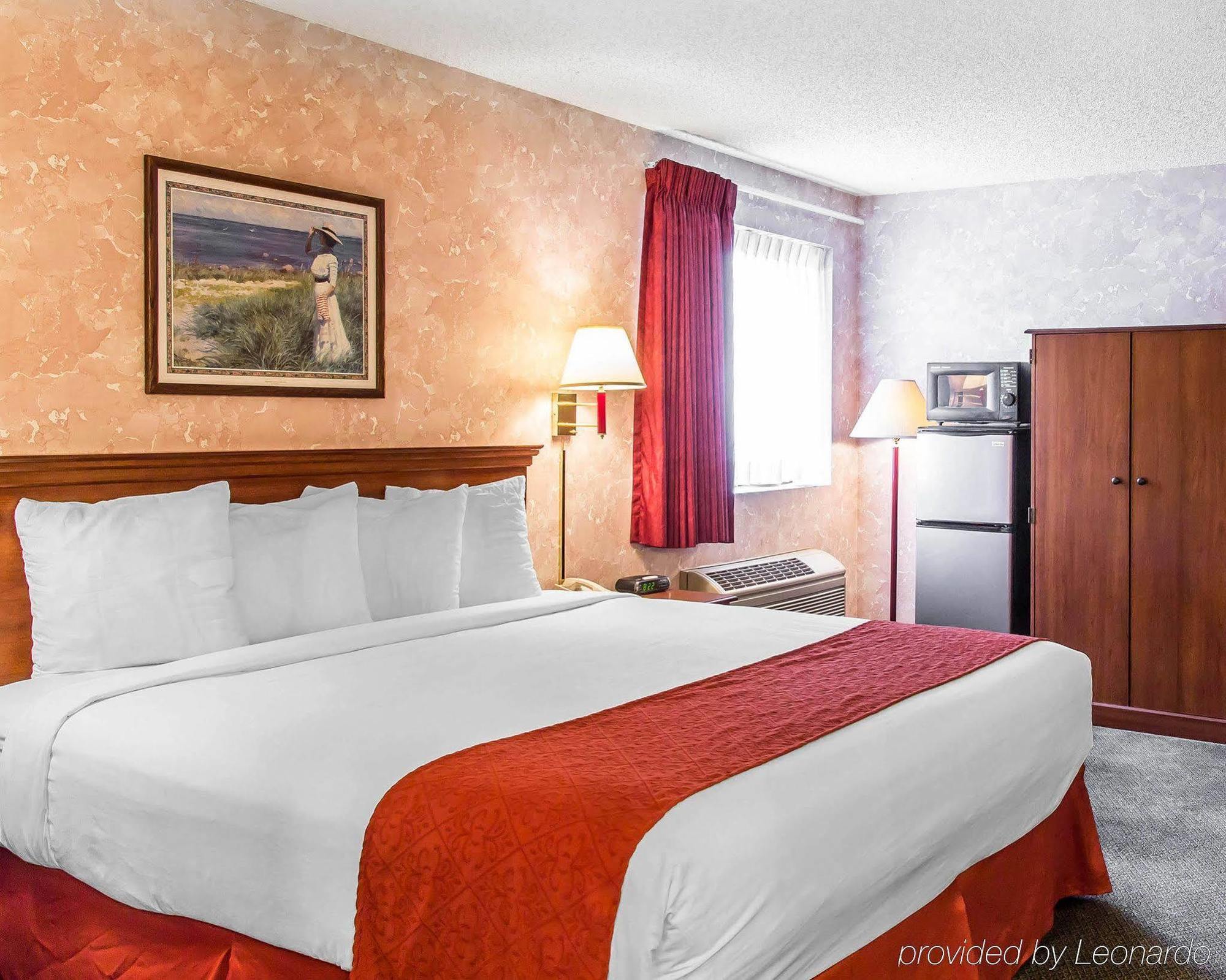 Econo Lodge Firestone Exterior photo