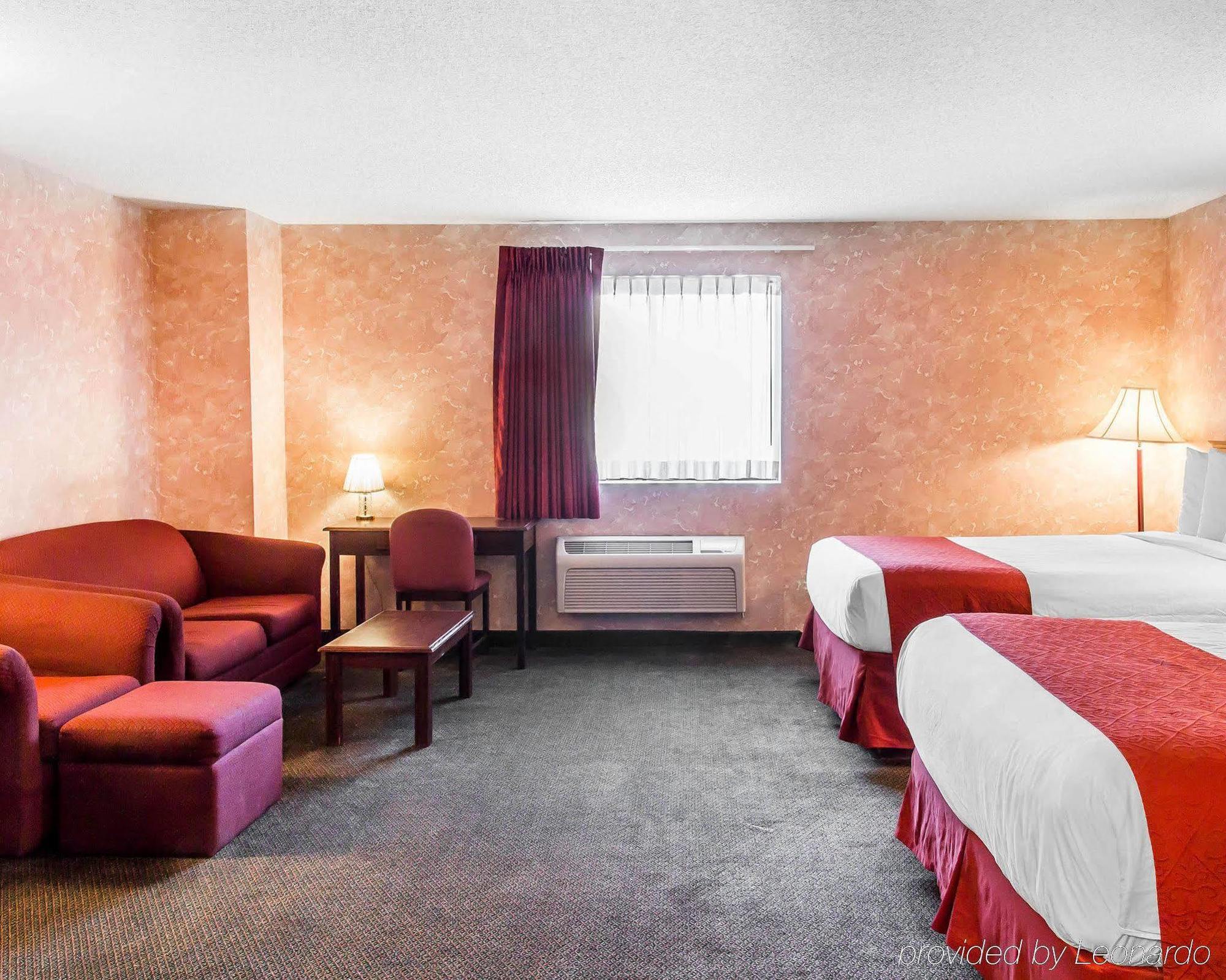 Econo Lodge Firestone Exterior photo